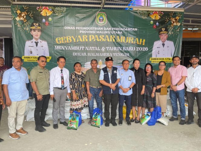 
 Pasar Murah Nataru 2026 Digelar di Lelilef Sawai, Disperindag Malut Salurkan 2.000 Paket Sembako