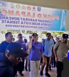 Gubernur Sherly Tinjau Lokasi Gempa di Batang Dua, Pastikan Percepatan Data dan Bantuan Rumah Warga