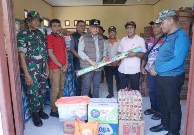 
 1.503 Paket Bantuan Gempa Disalurkan ke Batang Dua