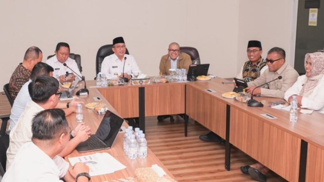 
 Pemkot Ternate Digitalisasi Bansos, 60 Ribu KK Diverifikasi untuk Pastikan Tepat Sasaran