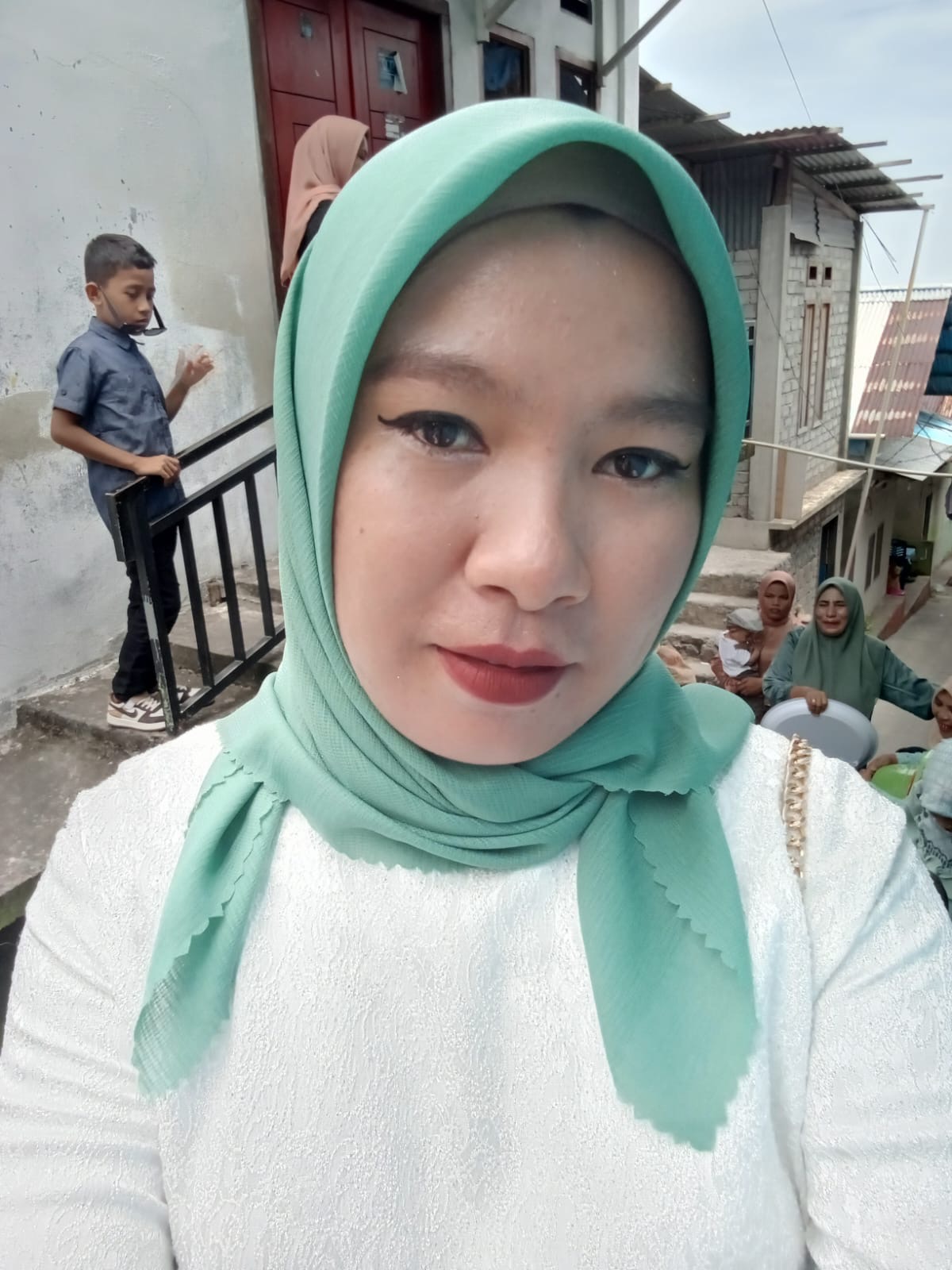 Di Persimpangan Problem Sosial-Ekonomi: Sudah Tepat Sasaran Kinerja Pemerintah Maluku Utara?