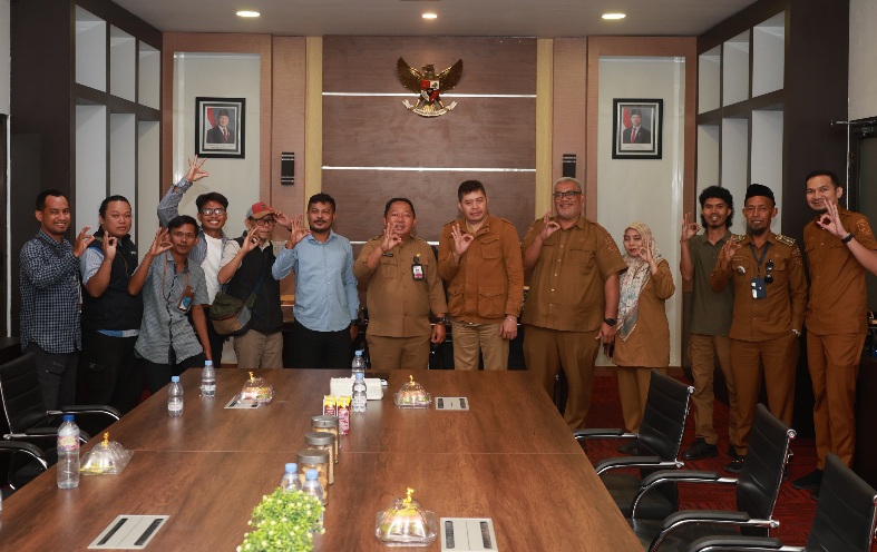 Penataan Ruang Publik Dimulai, Pedagang Kopi Jalanan Satu Pengelolaan