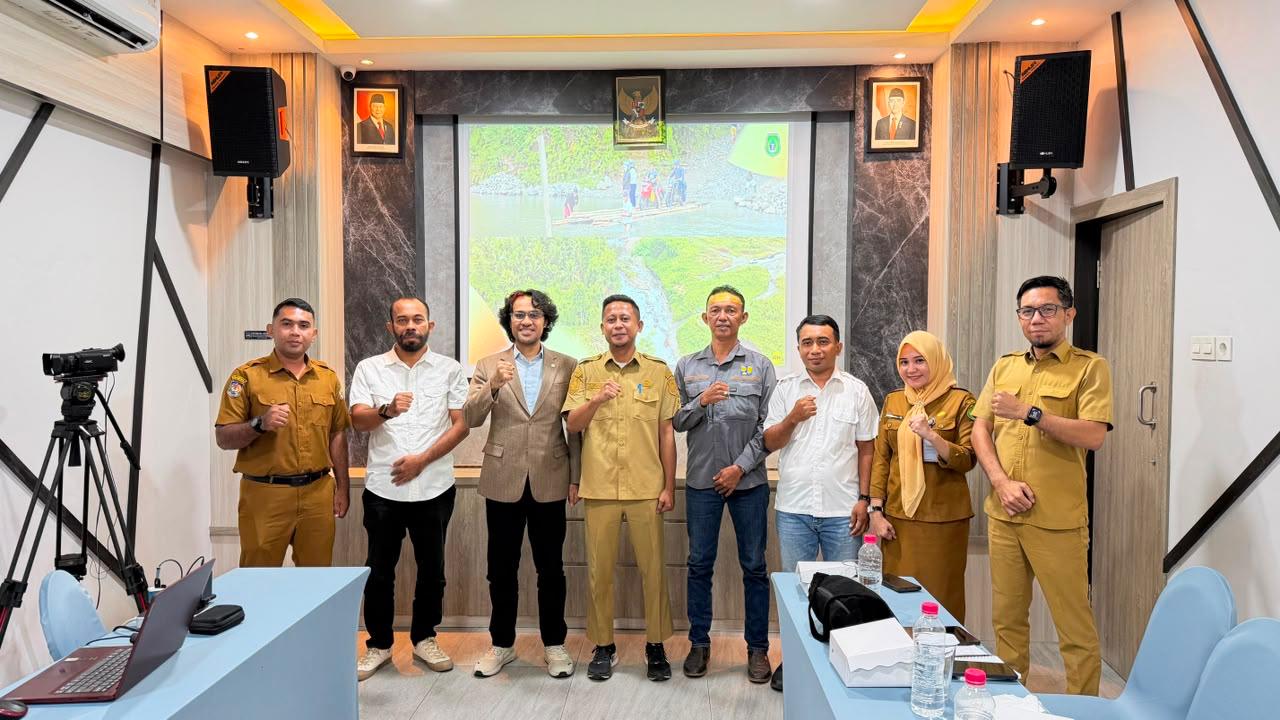 Tak Hadir di Rapat Evaluasi Wagub, Risman Justru Tampil Mendampingi DPD RI